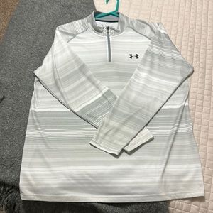 Lightweight LS Quarter Zip UA Pullover
